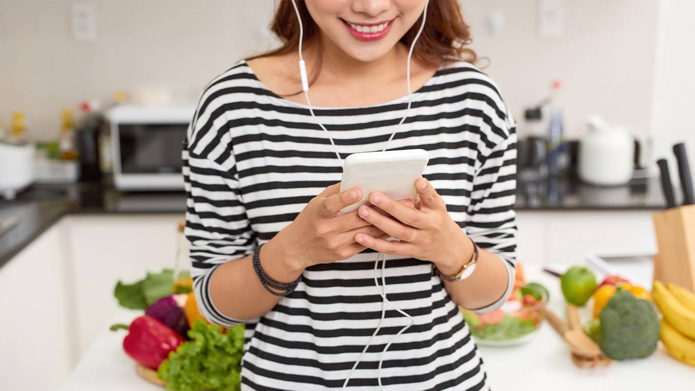 Food for Thought: Stimulating Audiobook Listens for Your Summer Cooking