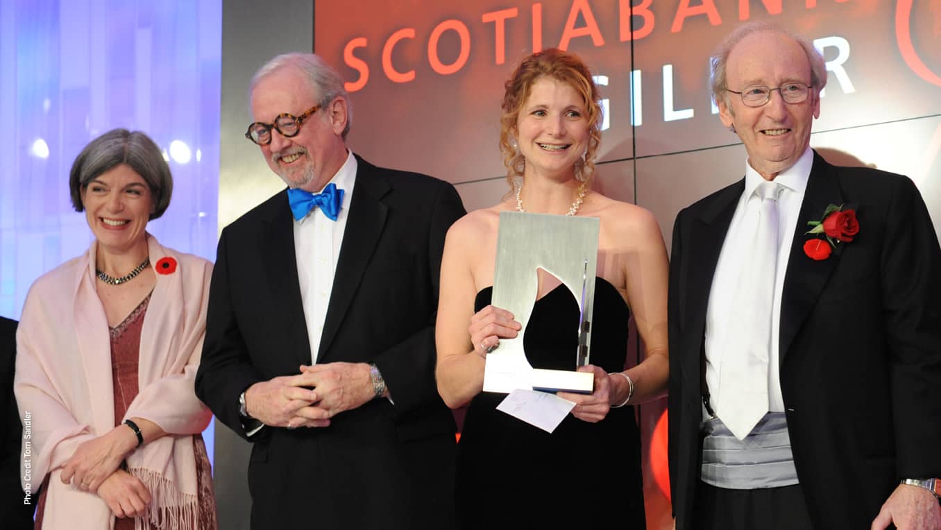 Picture of Johanna Skibsrud receiving the Giller Prize for her book The Sentimentalists